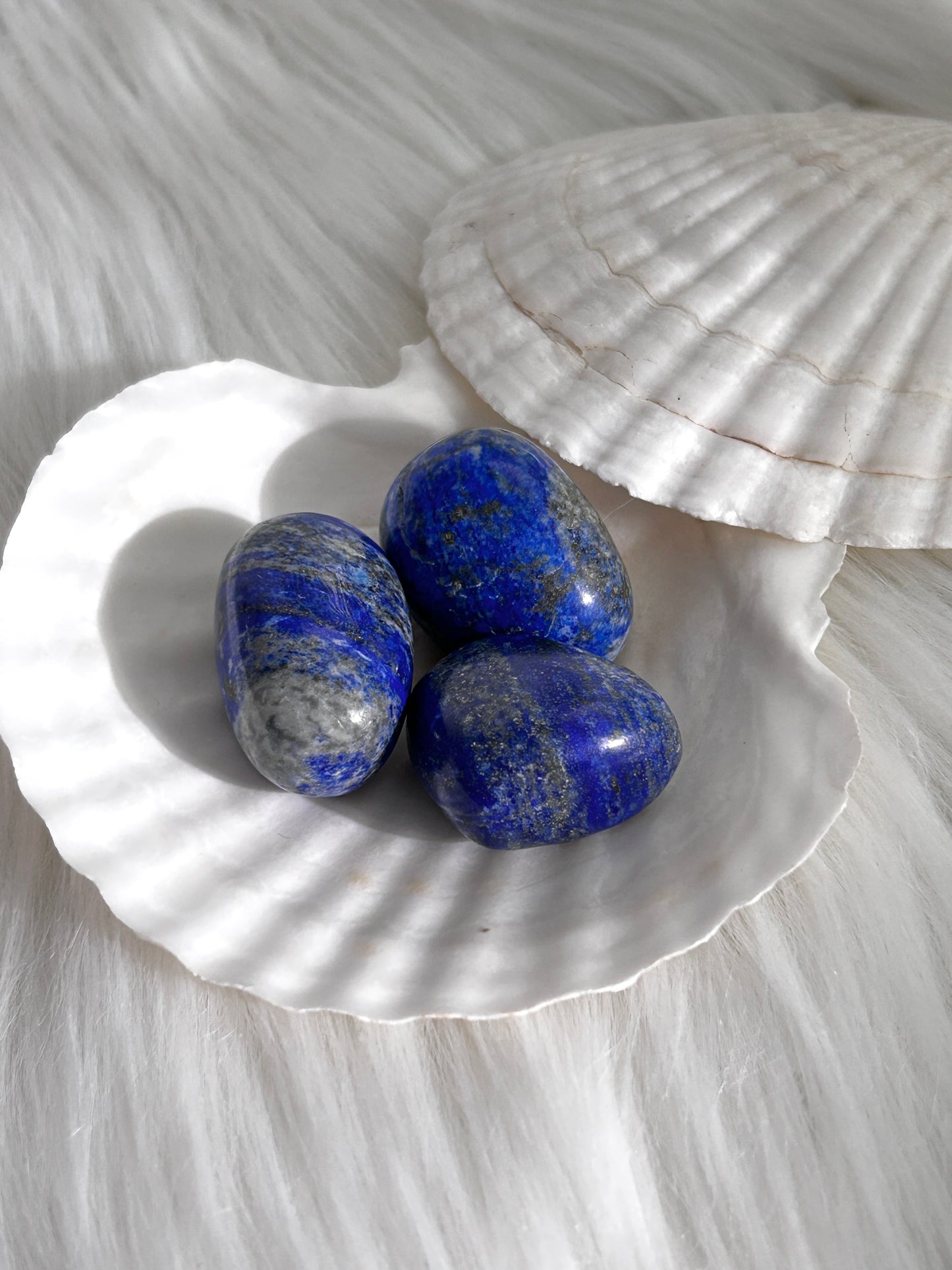 Natural Fragmented Lapis Lazuli Stones (#A00023)